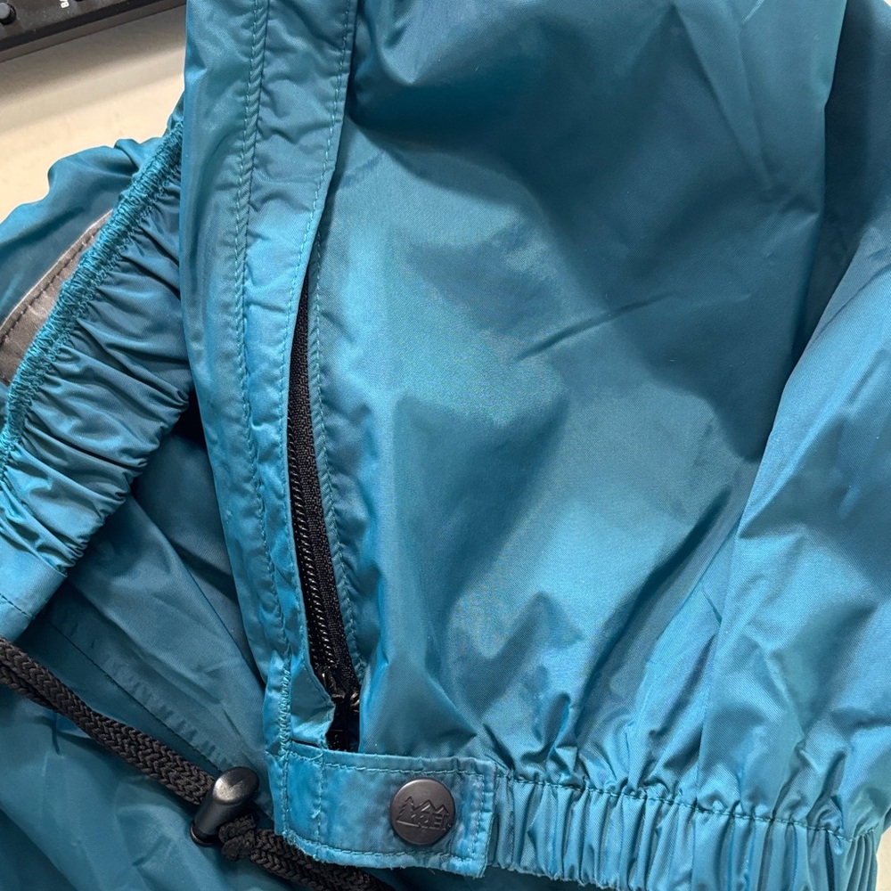 REI Teal Women's water repellant lined Hiking or snow Pants 172sku - Picture 6 of 9